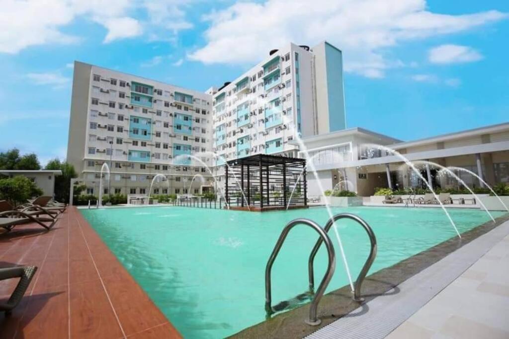 Veronica'S Homestay At Marina Spatial Condo Dumaguete City Buitenkant foto